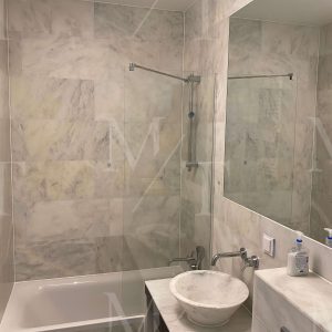 Marmur Mugla White 7,5 cm x 30,5 cm x 1 cm – płytki kamienne